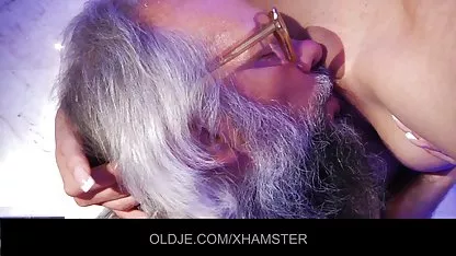 Bermain Leila Bibi masuk yang diterima dari padanya Mandingo video blue hot jepang