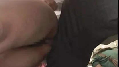 Pantat MILF Nikki dalam lingerie seksi jav film jepang